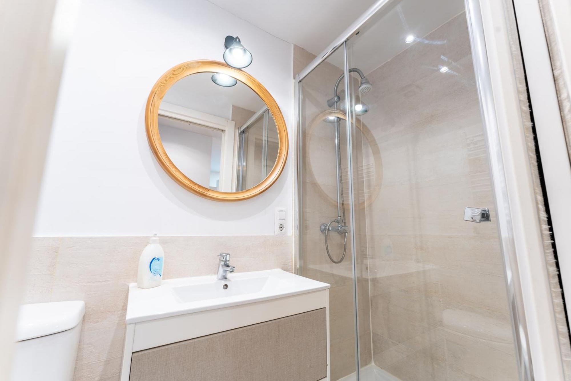 Warm And Inviting, Central Location By Urbanhosting سانتاندر المظهر الخارجي الصورة