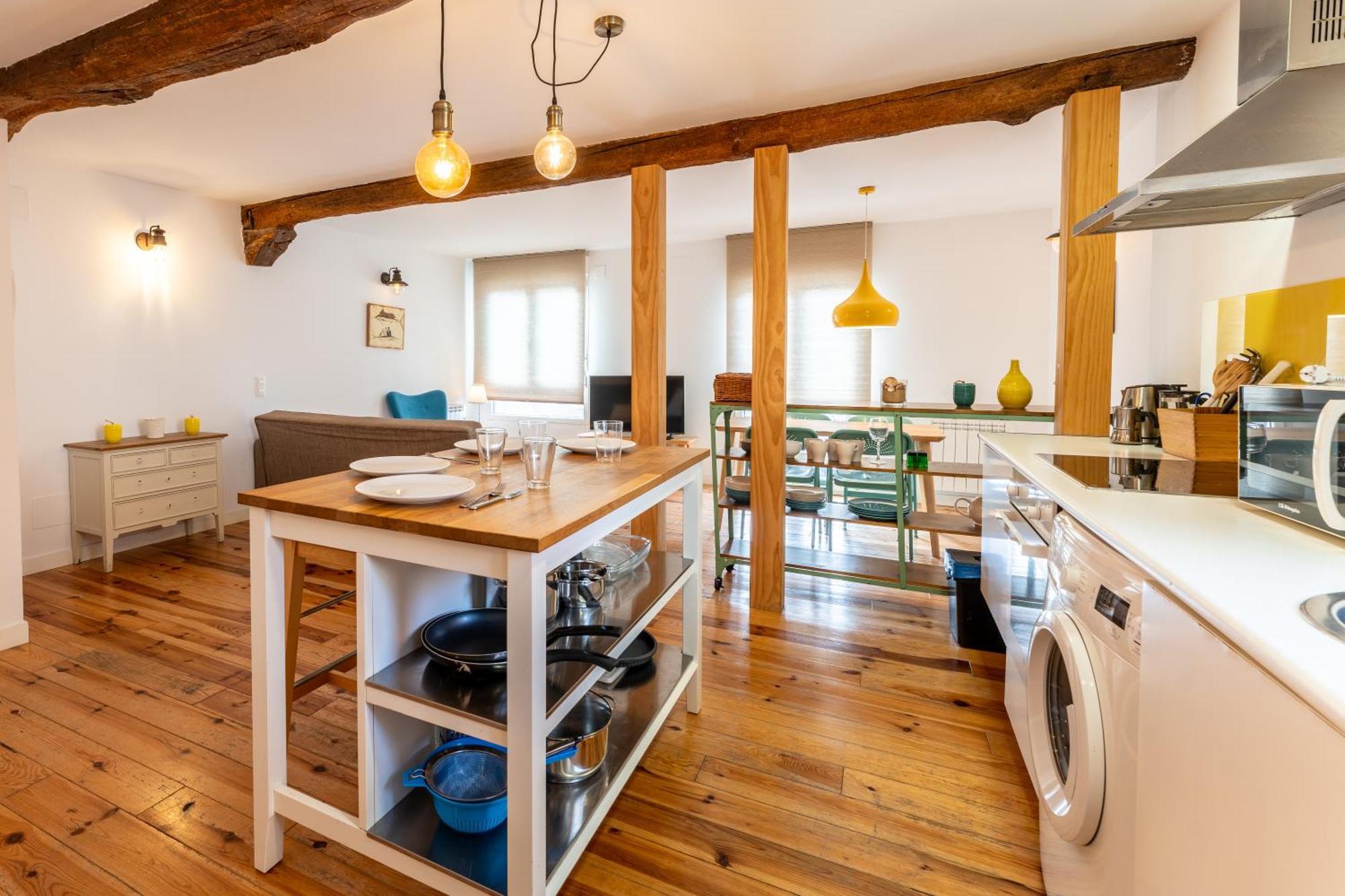 Warm And Inviting, Central Location By Urbanhosting سانتاندر المظهر الخارجي الصورة